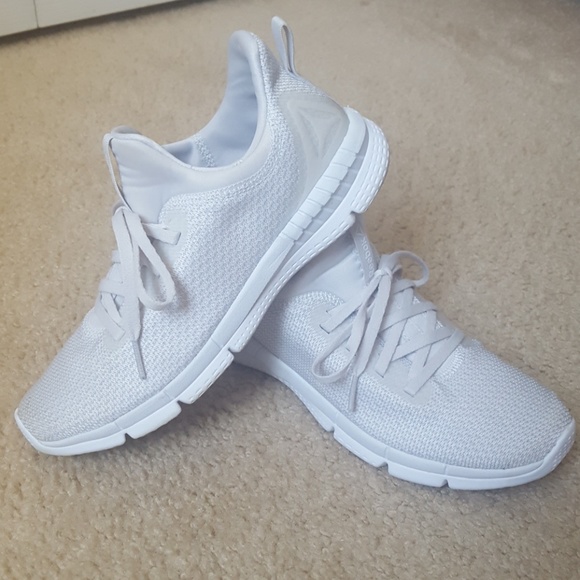 reebok memory tech massage womens